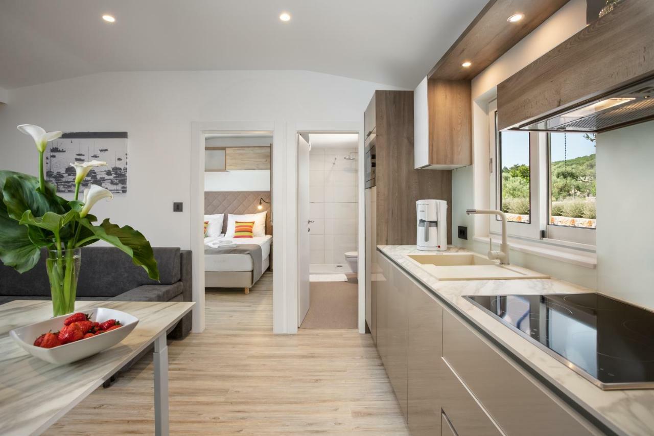 Holiday Homes Kanajt Punat Dış mekan fotoğraf