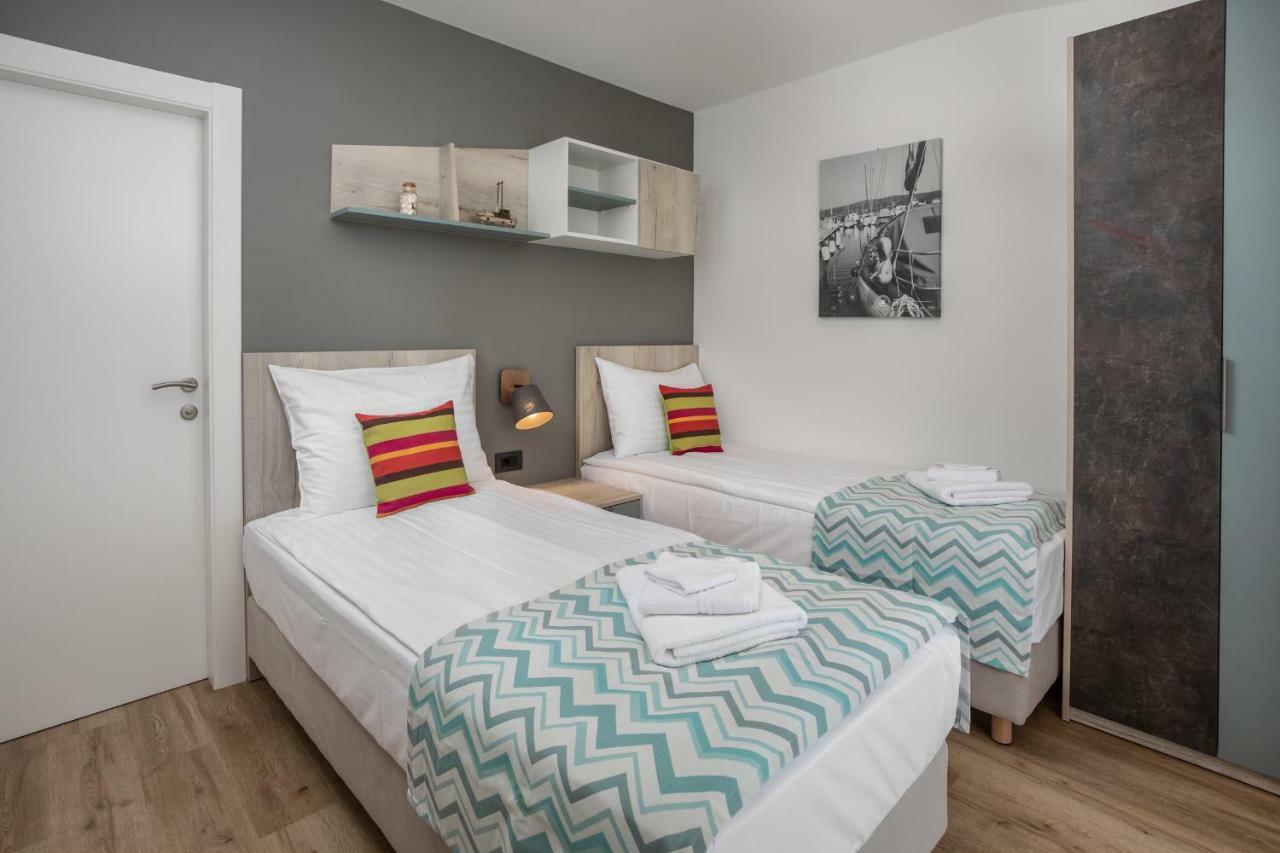 Holiday Homes Kanajt Punat Dış mekan fotoğraf